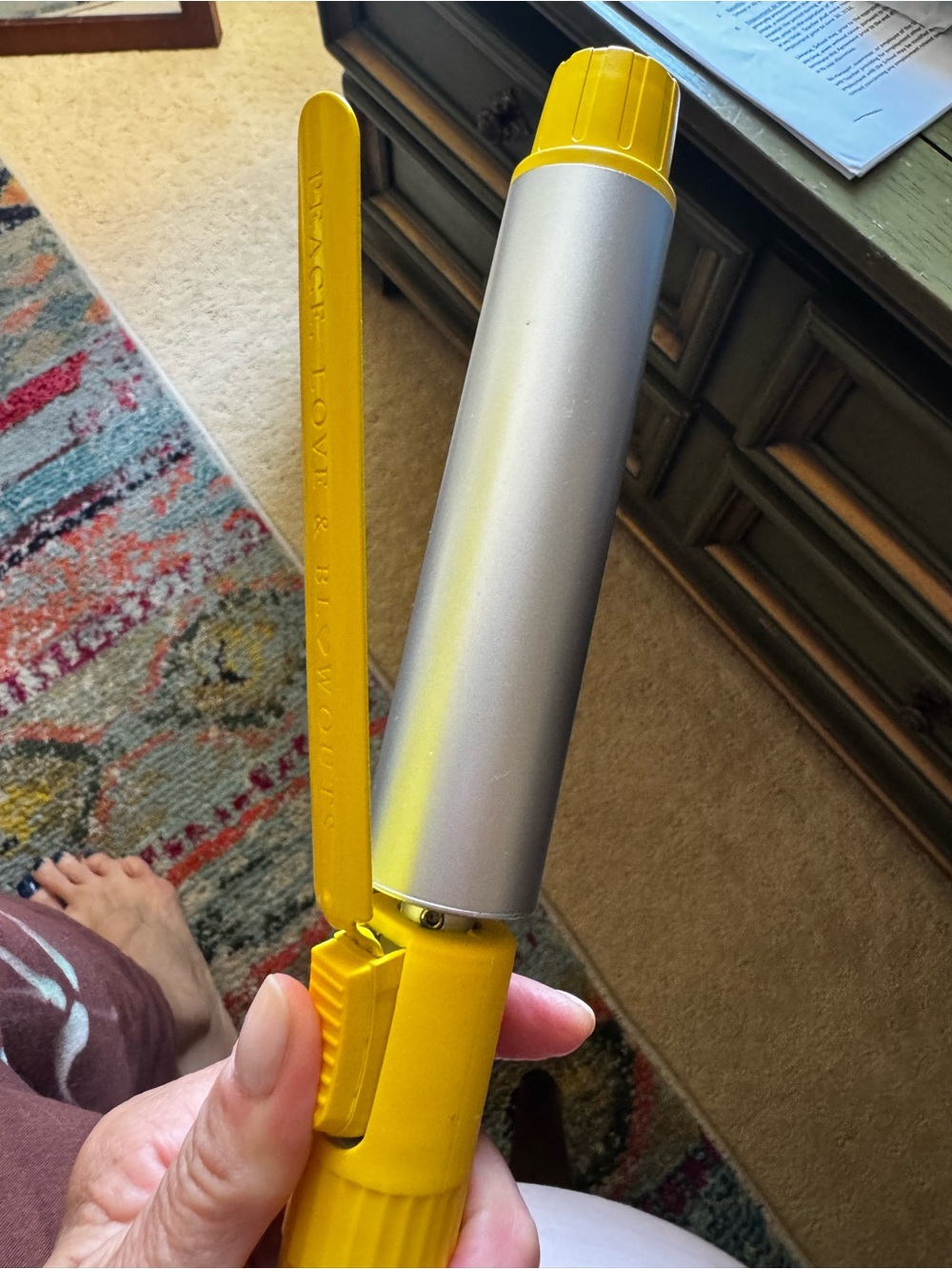 DRYBAR The 3-Day Bender Digital Curling Iron - Picture 4 of 6